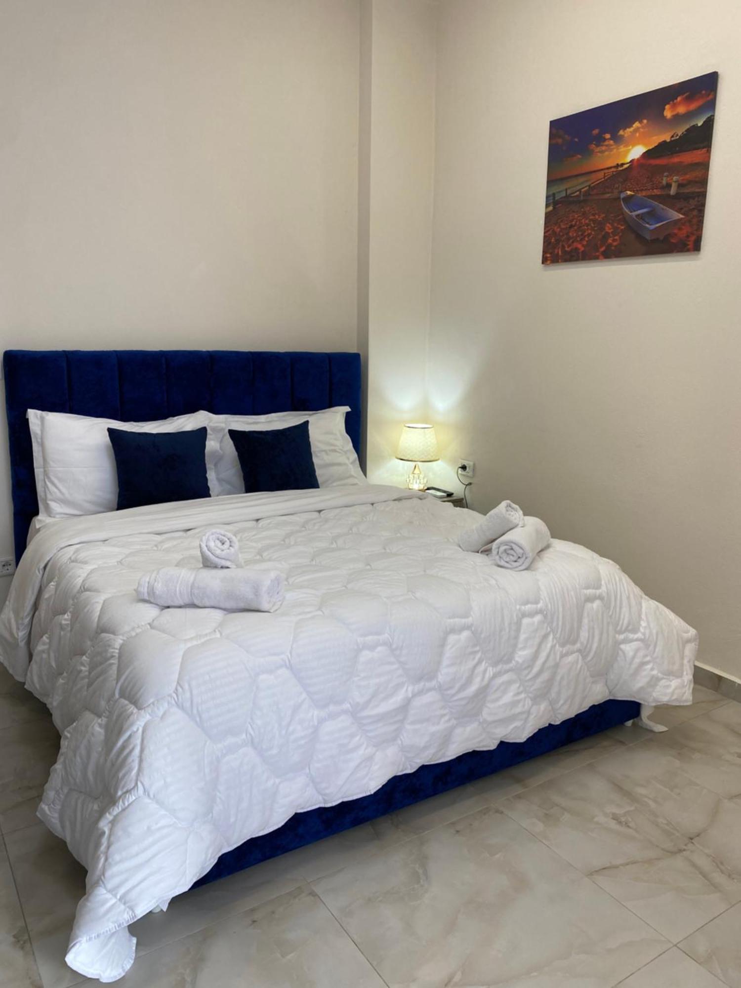 Troy Aparthotel Durres Durrës Exterior foto